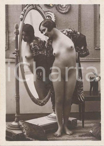 1930 ca EROTICA VINTAGE Nude woman in the mirror - Photo 6x9 cm  Fotografia seriale d'epoca. CONDIZIONI: GOODFORMATO: 6x9 cm    originale e autentica 1