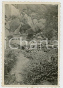 1935 ca CINA - Paesaggio di montagna con edificio - Foto VINTAGE 8x6 cm Fotografia d'epoca.CONDIZIONI: F (lievi smussature angolari)FORMATO: 8x6 cm    originale e autentica 1