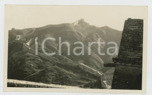 1935 ca CINA - Paesaggio con Grande Muraglia (4) - Foto VINTAGE 11x6 cm Fotografia d'epoca.CONDIZIONI: F (piegatura all'angolo superiore destro)FORMATO: 11x6 cm    originale e autentica 1