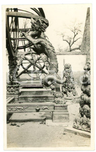 1935 ca CINA Basamento di una sfera armillare - Foto 6x11 cm (1) Fotografia d'epoca. GOOD/buono  Formato: 6x11 cm originale e autentica 1