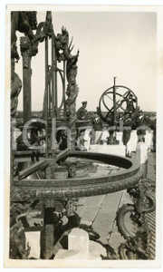 1935 ca CINA Leoni di SAN MARCO Foto di gruppo con sfera armillare - Foto 6x11 Fotografia d'epoca. GOOD/buono  Formato: 6x11 cm originale e autentica 1