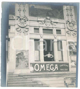 1906 EXPO MILANO Padiglione con pubblicità OMEGA orologi - Foto ANIMATA 8x10 cm Fotografia originale d'epoca.  GOOD/buono  Formato: 8x10 cm originale e autentica 1