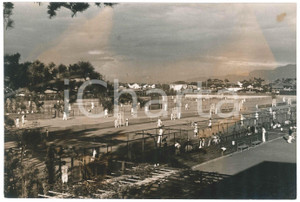 1940 ca JAPAN - SPORT - KOSHIEN Tennis Club - Photo 22x15 cm Fotografia d'epoca.  POOR/danneggiato aloni diffusi, piegature e macchia al lato superiore Formato: 22x15 cm originale e autentica 1