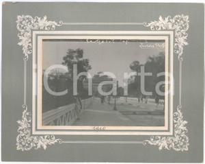 1910 Zsoldos ELEK - JAIPUR (INDIA) Maharaja Palace - ANIMATED Photo 28x22 cm  Fotografia d'epoca, montata su cartoncino rigido, che reca didascalia originale e firma al negativo.FOTOGRAFO: Zsoldos Elek GOOD/buono  Formato: 28x22 cm originale e autentica 1