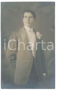 1910 ca ITALIA - OPERA - BIANCHI TROUPE - Un cantante - Foto RARA Rara fotografia d'epoca, in formato cartolina postale.FOTOGRAFO: E. &amp; J. Peruzzi - Firenze GOOD/buono  Formato: 14x9 cm originale e autentica 1