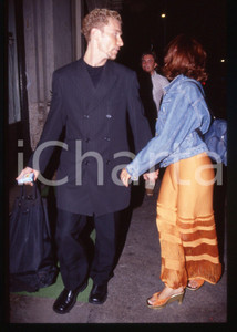 35mm vintage slide* 2000 COSTUME - Michele CARFORA e Barbara D'URSO (2)