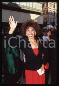 35mm vintage slide* 1990 ca MUSIC Portrait of Welsh singer Shirley BASSEY (5)