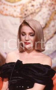 35mm vintage slide* 1989 RAI mai dire mai - Raffaella BARACCHI (10)