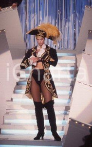 35mm vintage slide* 1995ca RAI Corinne BONUGLIA sul set (19)