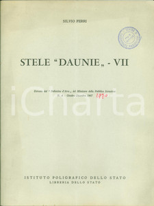 Libro, pubblicazione d epoca 1967 Silvio FERRI Stele DAUNIE VII con tavole Opuscolo 1