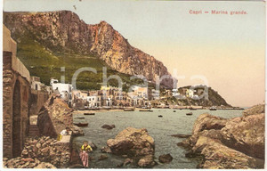 Cartolina originale da collezione 1930 ca CAPRI NA ChiacchIere tra donne alla MARINA GRANDE Cartolina FP VG 1