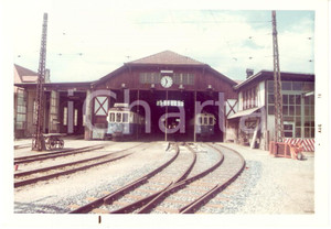 Fotografia d epoca originale 1974 SVIZZERA Ferrovia Vereinigte BERN  WORB Bahnen Deposito treni VBW Foto 1
