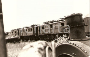 Cartolina originale da collezione 1970 ca USSR ? Vagone ferroviario in stato di abbando Cartolina FP NV 1