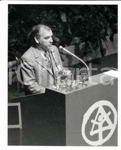 Fotografia d epoca originale 1976 VANCOUVER CANADA Dusan ILIJEVIC at UN Conference on human settlements 1
