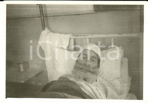 Fotografia d epoca originale 1951 NAPOLI il barone Michele Mimi PASCA DI MAGLIANO in Ospedale dei PELLEGRINI 1