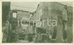 Fotografia d epoca originale 1917 FOGLIANO REDIPUGLIA GO WWI Ufficiale fanteria tra macerie POLAZZO Foto 1