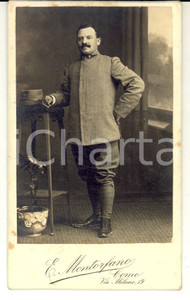 Fotografia d epoca originale 1910 ca COMO Ufficiale del 48Â° reggimento fanteria Fotografia E. MONTORFANO 1