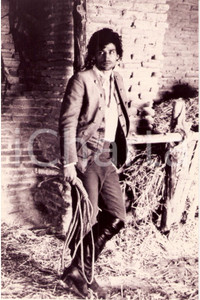 Fotografia d epoca originale 1994 FARINELLI Enrico LO VERSO Foto di scena GERARD CORBIAU 1