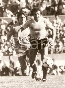 Fotografia d epoca originale 1980 MUNDIALITO Calcio ITALIA  URUGUAY Bruno CONTI insegue Julio MORALES Foto 1