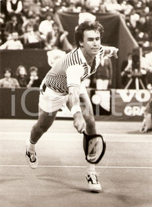 Fotografia d epoca originale 1980 circa VOLVO GRAND PRIX Tennis John ALEXANDER durante match Fotografia 1