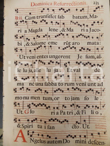 Libro, pubblicazione d epoca 1700 ca ANTIFONARIO ROMANO Pagina canti rosso e nero Domenica di RESURREZIONE 1