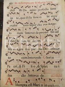 Libro, pubblicazione d epoca 1700 ca ANTIFONARIO ROMANO Pagina canti rosso e nero per l ASSUNZIONE BMV MARIA 1