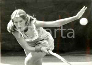 Fotografia d epoca originale 1980 ca MILANO Tennis Tracy AUSTIN in attacco durante un match Foto 30 x 24 cm 1