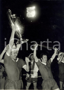 Fotografia d epoca originale 1977? ROMA Calcio CHAMPIONS LEAGUE Vincitori LIVERPOOL esultano Foto 24 x 30 cm 1