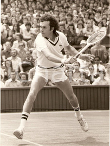 Fotografia d epoca originale 1980 WIMBLEDON Tennis CENTRE COURT JosÃ© Luis CLERC durante un match Fotografia 1