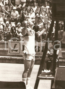 Fotografia d epoca originale 1981 INTERNAZIONALI DI ROMA Tennis Marko OSTOJA festeggia vittoria Fotografia 1