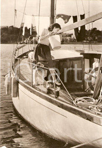 Fotografia d epoca originale 1958 SISSI A ISCHIA Scampolo Romy SCHNEIDER su una barca Fotografia 1