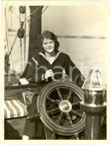 Fotografia d epoca originale 1930 NEWPORT BAY CALIFORNIA IRENE THOMPSON alla REGATA DI NATALE Fotografia 1