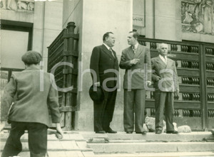 Fotografia d epoca originale 1948 PARIS Segretario Trygve LIE ispeziona Palais de CHAILLOT per ONU Foto 1