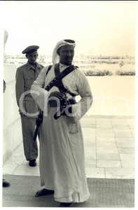 Fotografia d epoca originale 1960 ca OMAN Guardia del corpo speciale del Sultano del MASQAT Fotografia 1