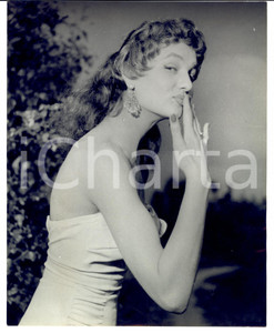 Fotografia d epoca originale 1955 PARIS Miss FRANCE Claudie PETIT salue ses admirateurs Photo 1