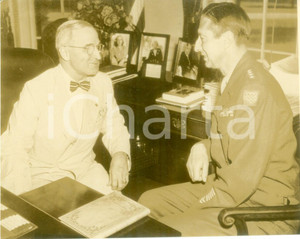 Fotografia d epoca originale 1945 WASHINGTON USA Presidente Harry S. TRUMAN con Generale Mark CLARK Foto 1