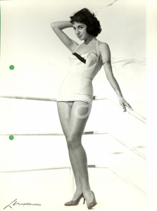 Fotografia d epoca originale 1960 ca MILANO MODA Modella costume da bagno con bracciale Foto LUXARDO VINTAGE 1