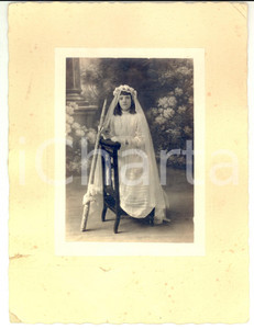 Fotografia d epoca originale 1920 ca BATNA ALGERIA Revette GUARESCHI nella sua Prima Comunione Foto 1