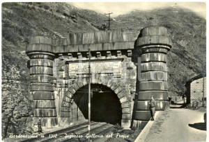 Cartolina originale da collezione 1961 BARDONECCHIA TO Soldato presidiano Galleria del FREJUS ANIMATA FG VG 1