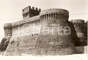 Cartolina originale da collezione 1955 ca URBISAGLIA MC Panorama della Rocca Medioevale Cartolina FG NV 1