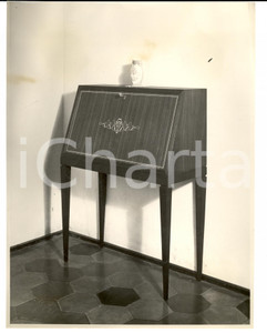 Fotografia d epoca originale 1960 ca SEVESO Fratelli BARNI Mobile ingresso con ribalta Foto MODERNARIATO 1
