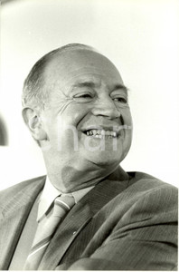 Fotografia d epoca originale 1987 PARIS Marceau LONG Amministratore delegato AIR FRANCE conferenza stampa 1