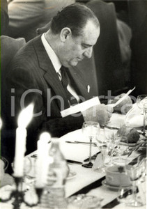 Fotografia d epoca originale 1984 MULHOUSE ALSACE Raymond BARRE durante un pranzo ufficiale Fotografia 1