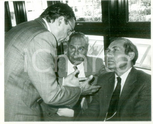 Fotografia d epoca originale 1985 PARIS Jacques BARROT con dirigenti del partito UDF Fotografia 1