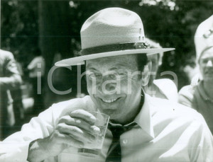 Fotografia d epoca originale 1983 WASHINGTON Ministro Manfred WORNER con cappello da sceriffo Fotografia 1