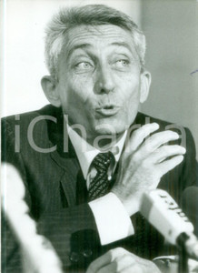 Fotografia d epoca originale 1979 PARIS Bernard PONS in conferenza stampa Fotografia 1