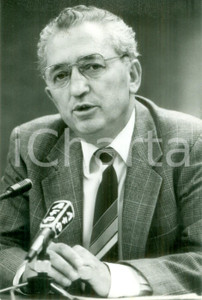 Fotografia d epoca originale 1986 PARIS Edmond MAIRE Segretario CFDT in conferenza stampa Fotografia 1