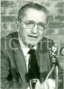Fotografia d epoca originale 1984 PARIS Edmond MAIRE Segretario CFDT in conferenza stampa Fotografia 1