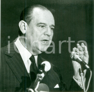 Fotografia d epoca originale 1984 PARIS Politico Raymond BARRE ai microfoni della stampa Fotografia 1