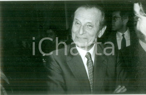 Fotografia d epoca originale 1990 ca PARIS Jean LECANUET durante un incontro pubblico Fotografia 1